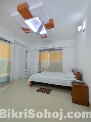 Rent Furnished 3 Bedroom Serviced Apartment